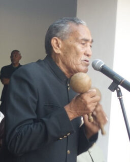 #LUTO
Ha fallecido en Caracas el cultor del joropo tuyero o central Enemecio Sánchez, mejor conocido como El Gabán Tacateño. Estaba a punto de cumplir 85 años.
https://radiocafeatlantico.com/fallece-enemecio-sanchez-el-gaban-tacateno